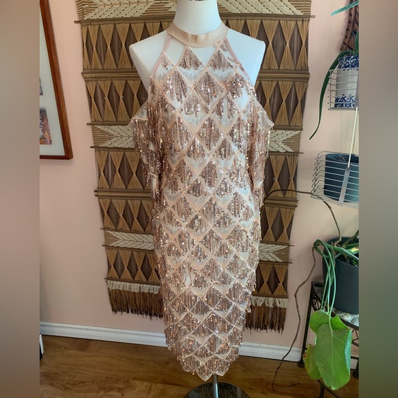 Gorgeous BNWT L’ATISTE Rose Gold Sequin Cocktail Dress - Picture 7 of 11